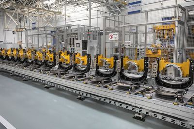 換代產品,全新第三代上汽榮威RX5搭載新發動機,它具有哪些特點