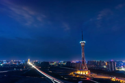 黑夜整個(gè)鄭州為教師亮起一盞燈!