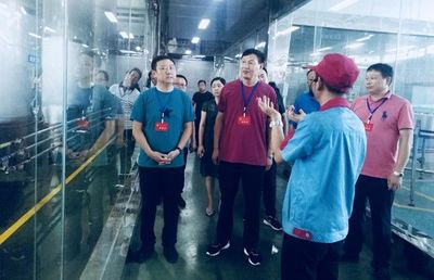 鄭州市二七區人大領導蒞臨工廠指導工作